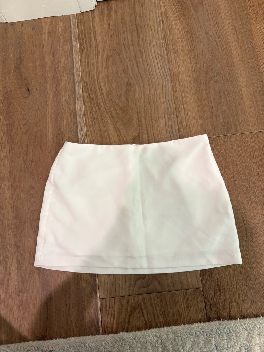 Abercrombie Ivory Mini Skort